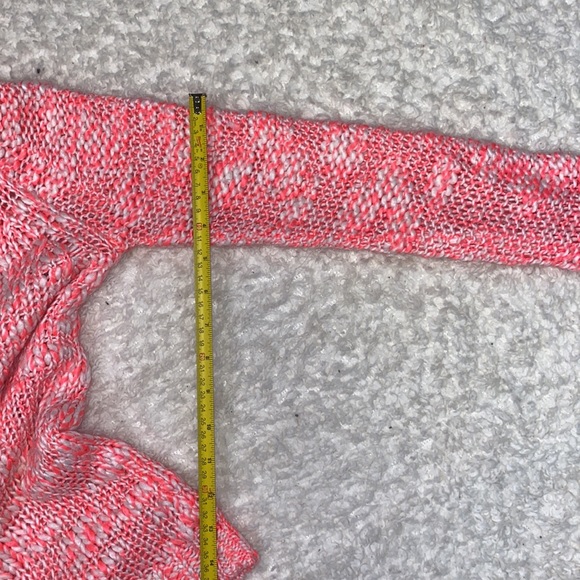 Aeropostale!!! Chunky knitted neon pink and white sweater!! Small - Picture 8 of 9